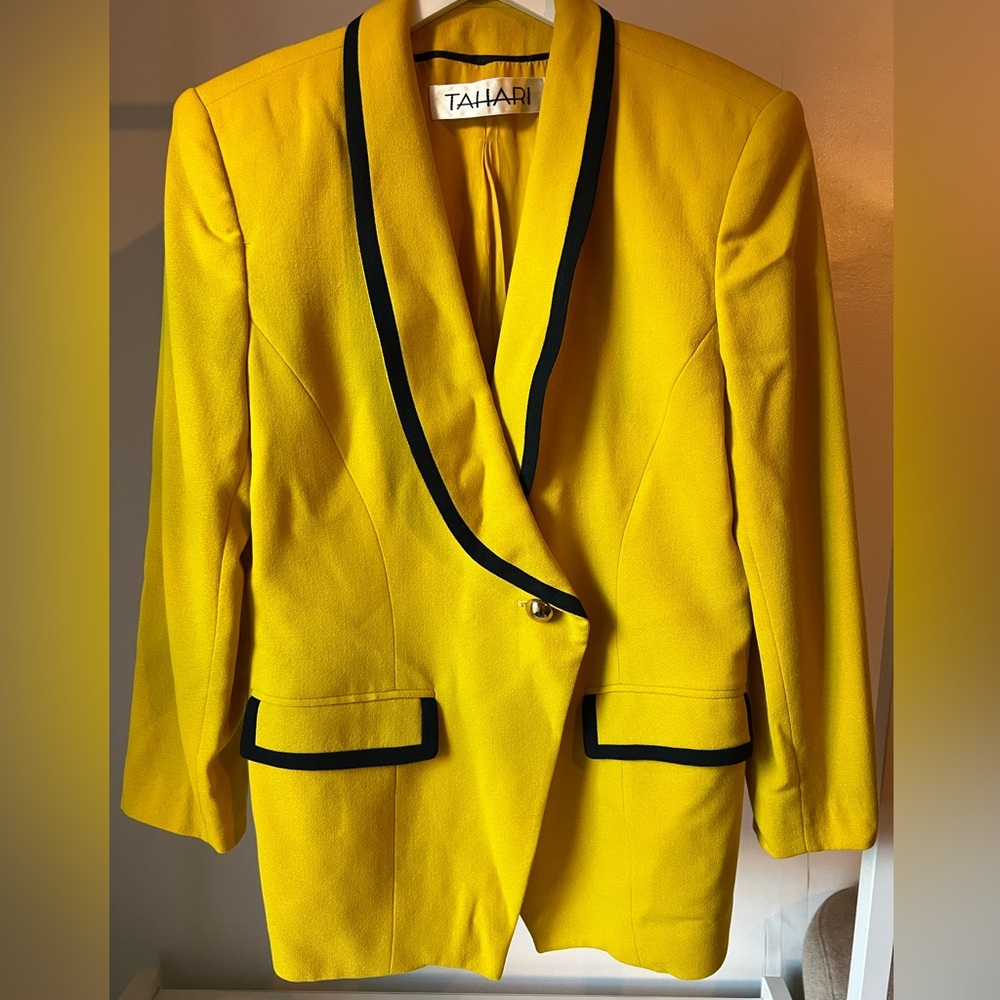 Tahari Vintage Yellow Skirt Suit